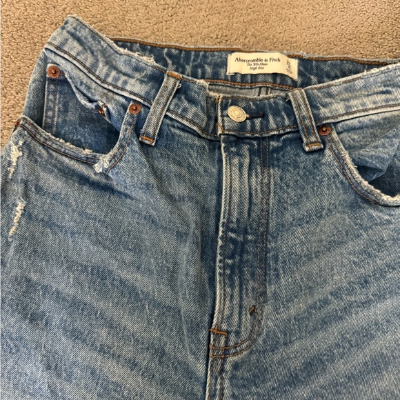 Abercrombie Jeans - Picture 4 of 6
